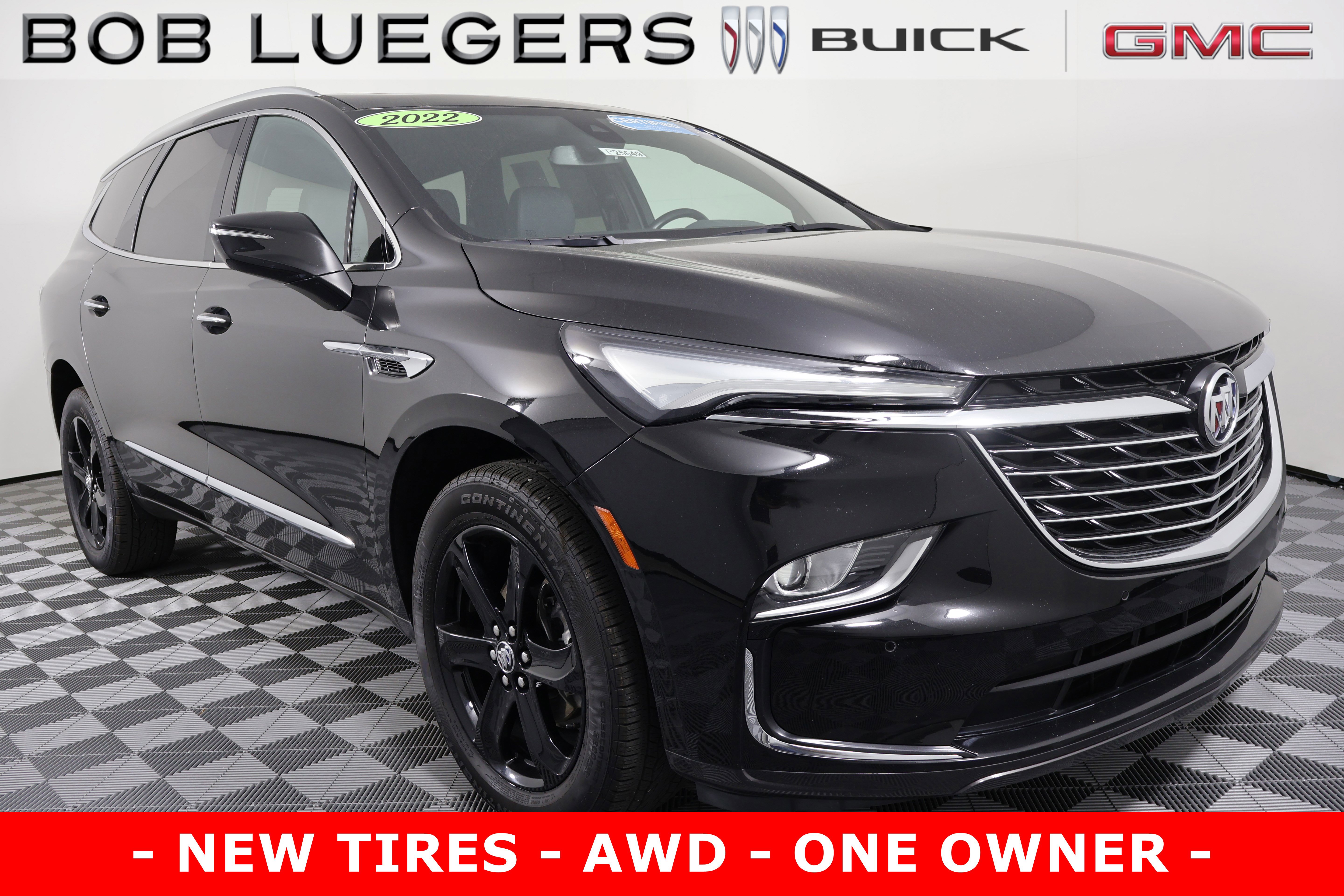 2022 Buick Enclave Essence's photo