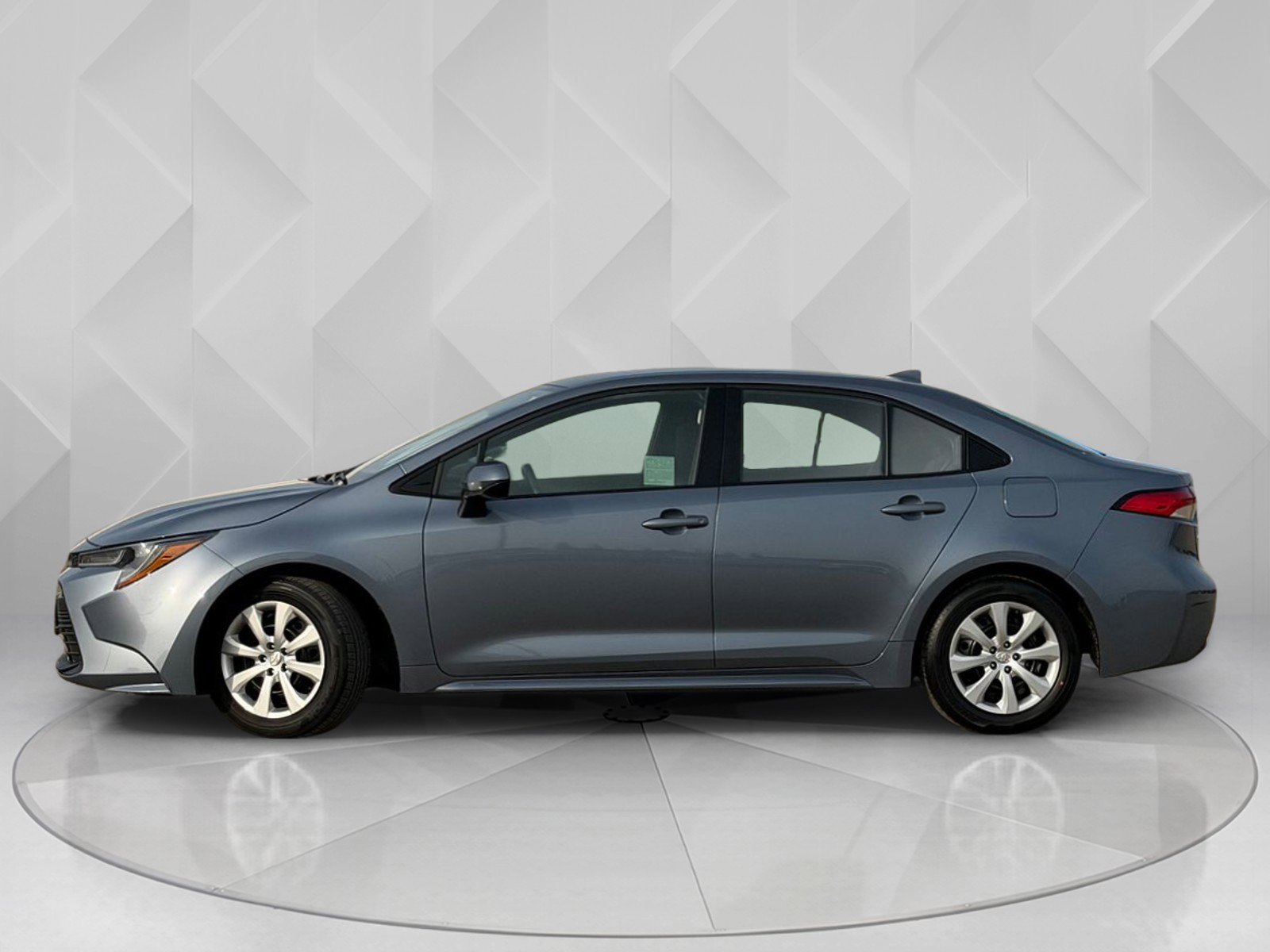 Certified 2024 Toyota Corolla LE with VIN 5YFB4MDE5RP162221 for sale in Kansas City