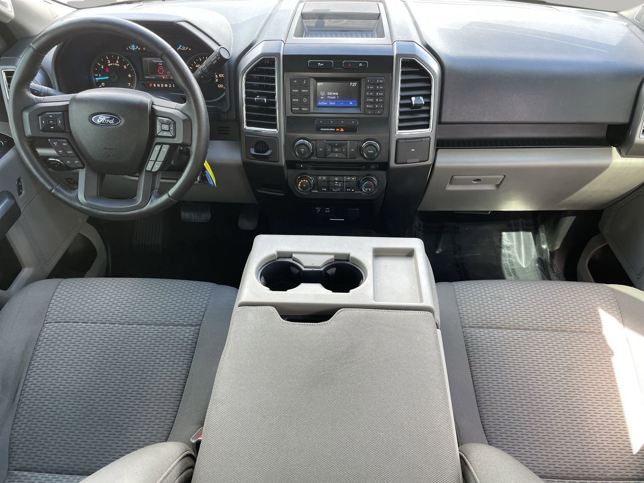 2015 Ford F-150 XLT photo 11