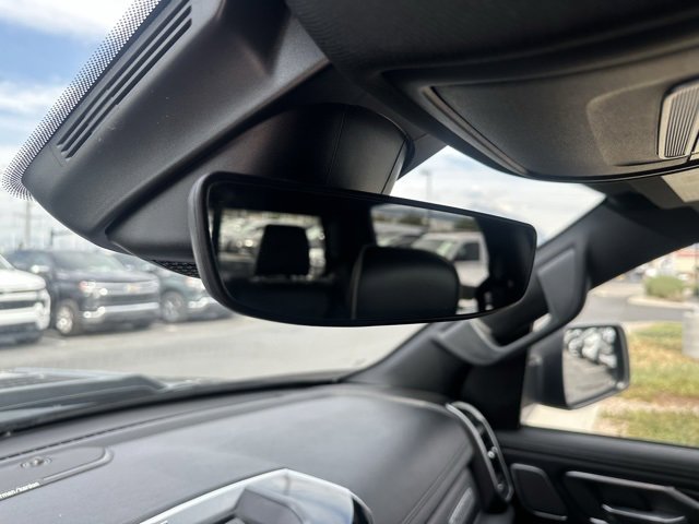 2020 Ram 1500 Laramie photo 39