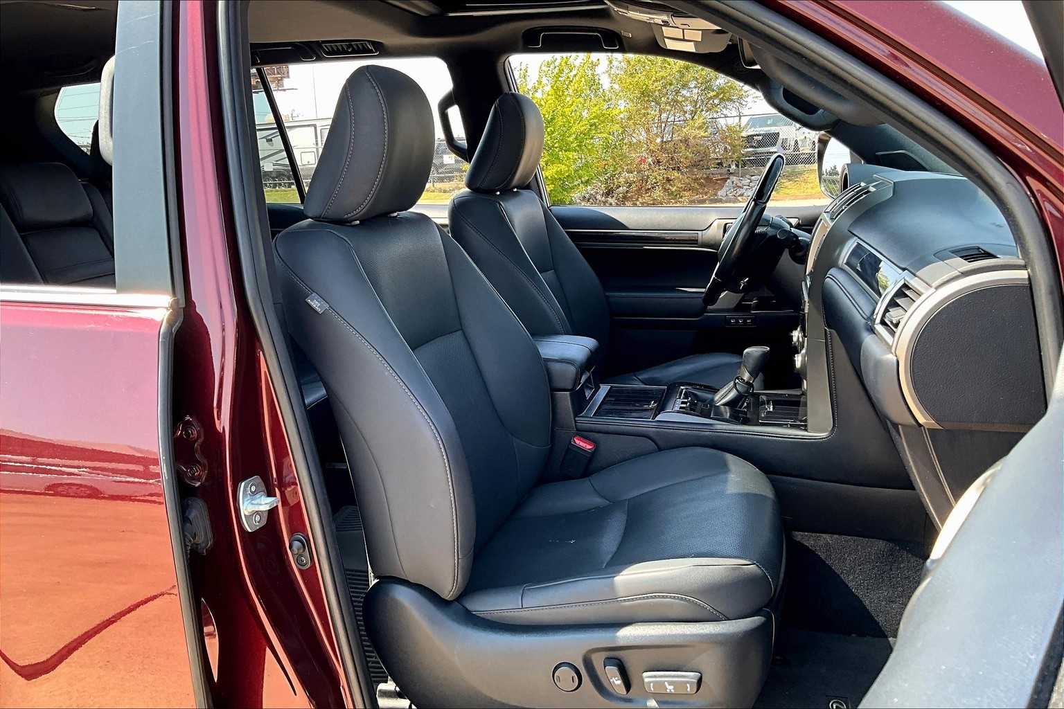 2021 Lexus GX 460 Premium photo 8