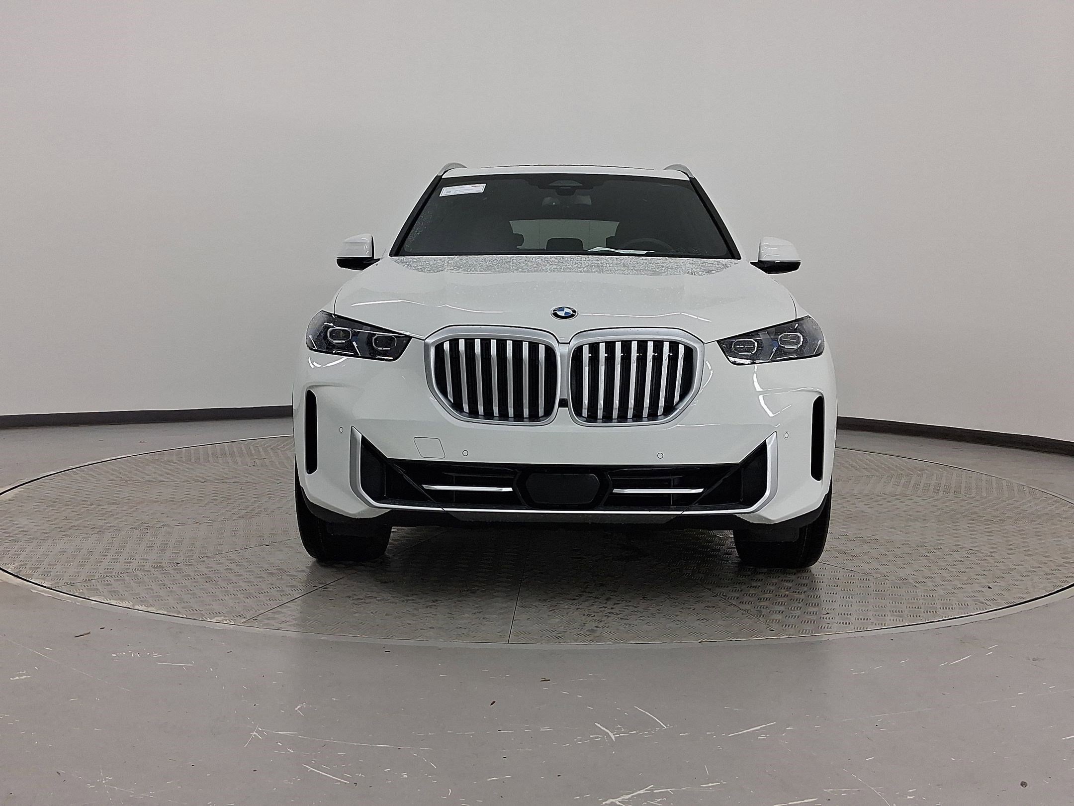 2026 Bmw X5 sDrive40i photo 2