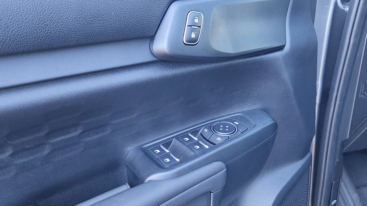 2025 Ford Ranger XL photo 8