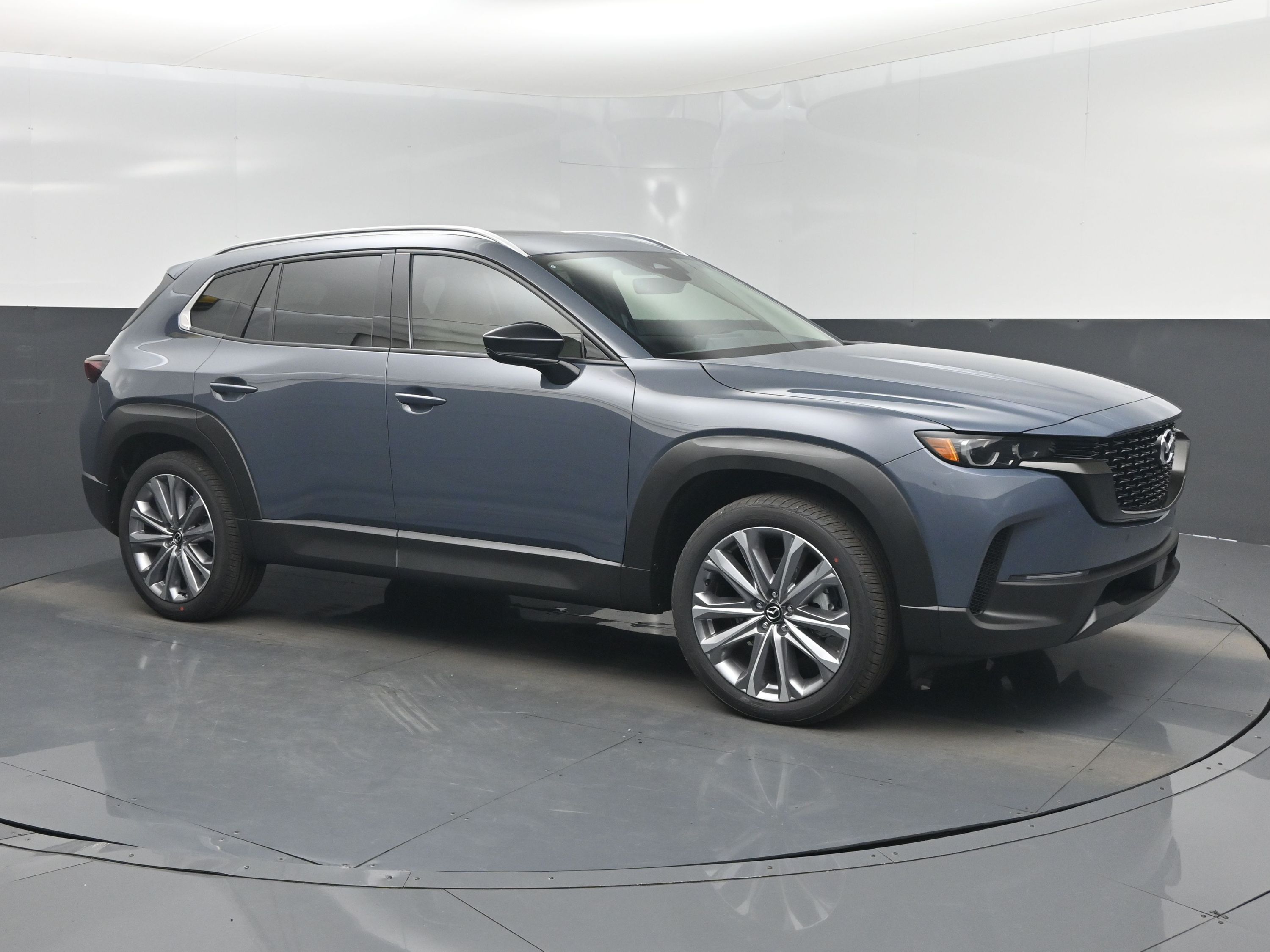 2026 Mazda CX-50 Premium's photo