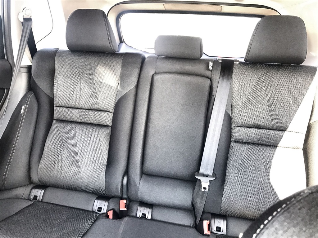 2026 Nissan Rogue SV photo 21