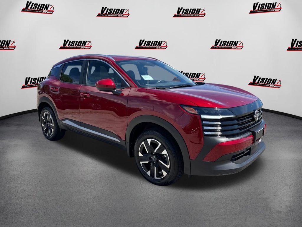 2025 Nissan Kicks SV photo 3