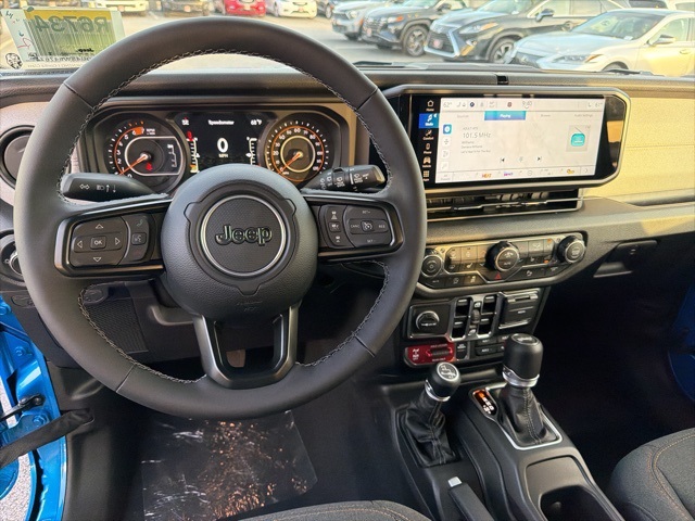 2025 Jeep Wrangler photo 9
