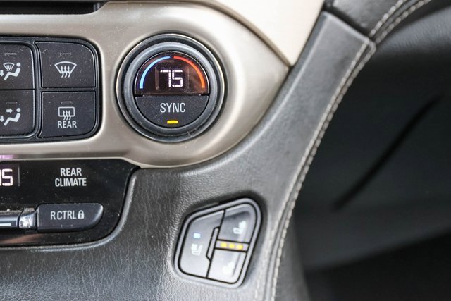 Used 2020 Quicksilver Metallic GMC Denali image 33