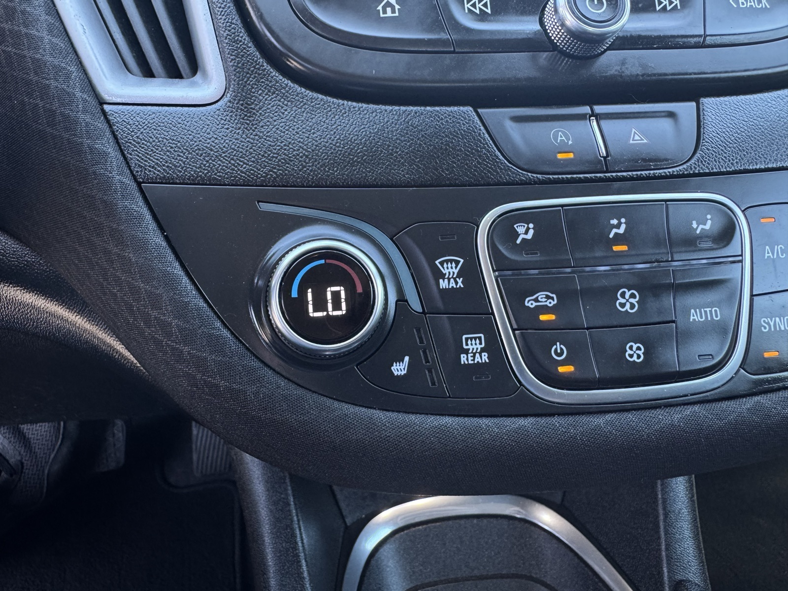 2023 Chevrolet Malibu 1LT photo 23