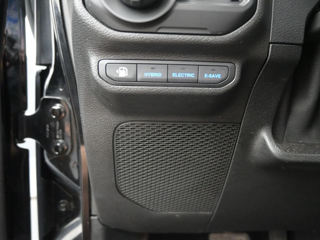 2021 Jeep Wrangler Unlimited Sahara 4xe photo 13