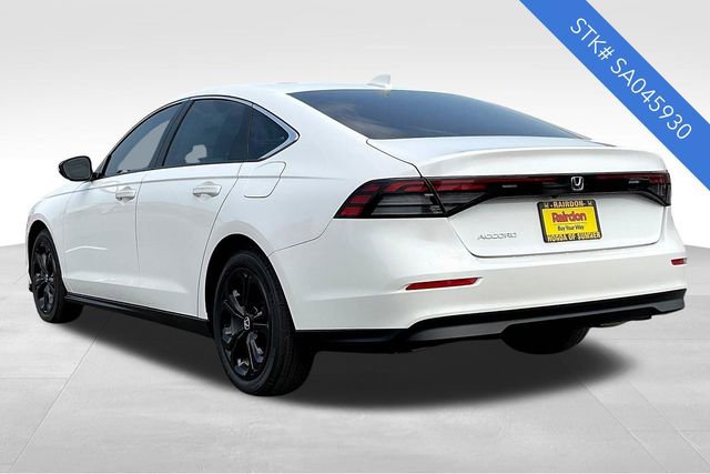 2025 Honda Accord LX photo 3