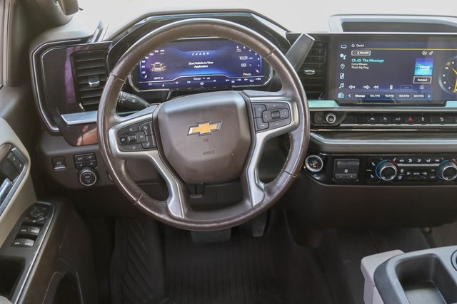 Used 2022 Red Chevrolet LT image 20