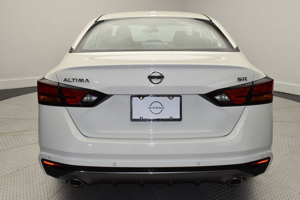 2020 Nissan Altima 2.5 SR photo 3