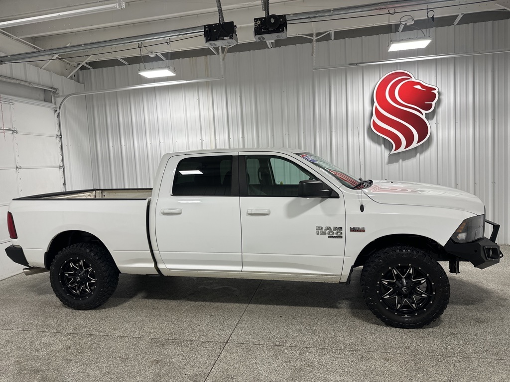 2020 RAM Ram 1500 Classic SLT