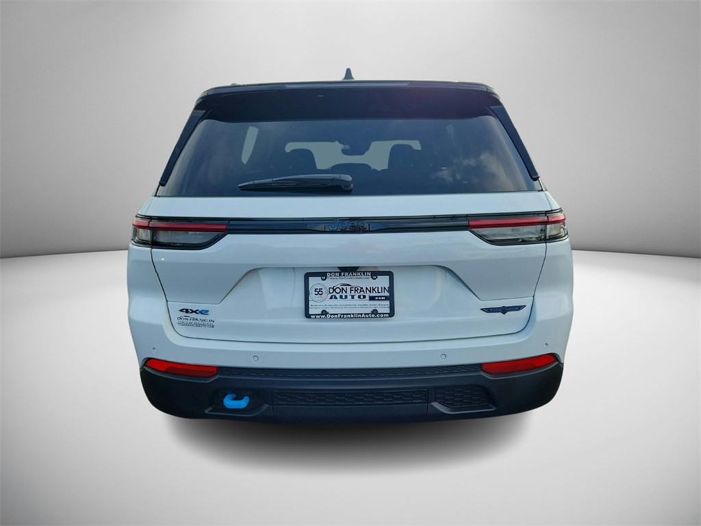 2024 Jeep Cherokee Trailhawk 4xe photo 4