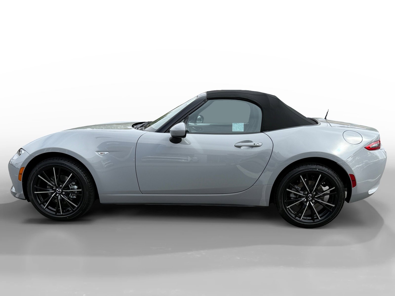 2025 Mazda MX-5 Miata Miata Grand Touring photo 2
