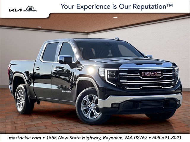 2024 GMC Sierra 1500 SLT's photo