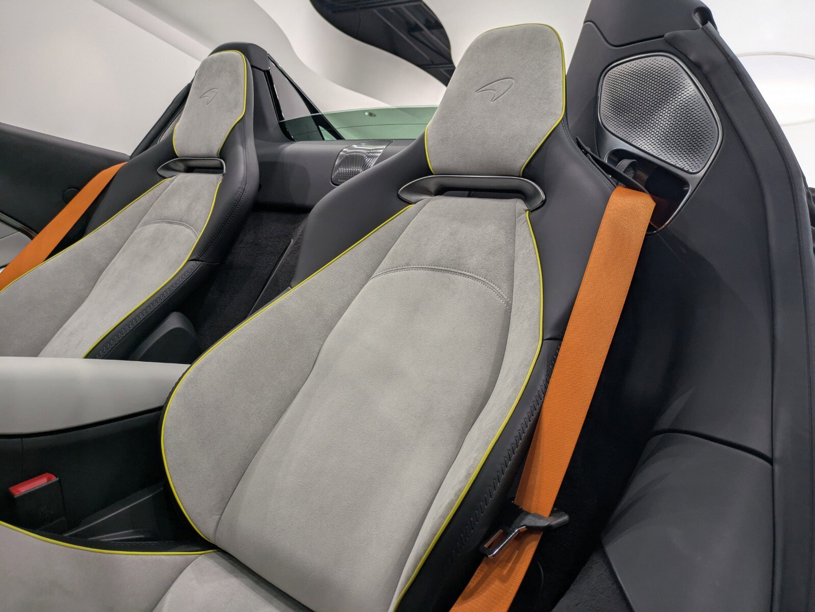 2025 Mclaren ARTURA Spider photo 7