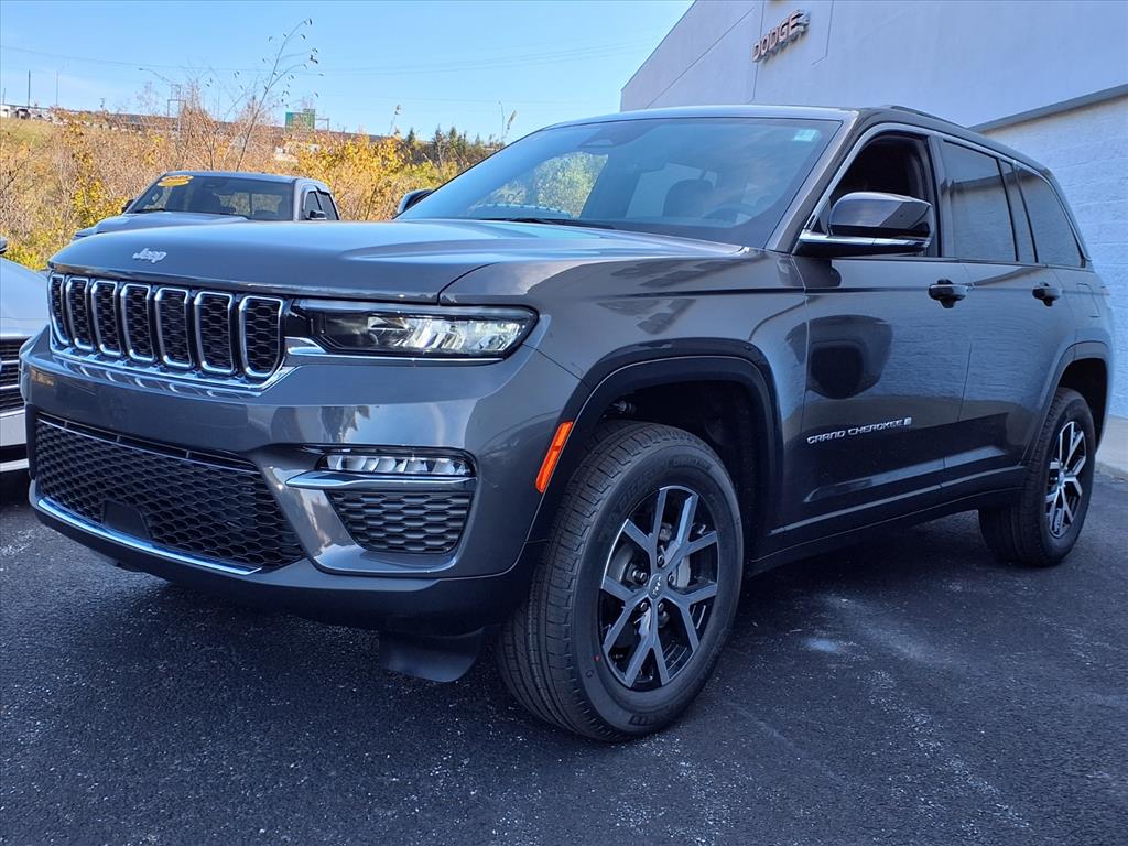 2025 Jeep Grand Cherokee Limited's photo