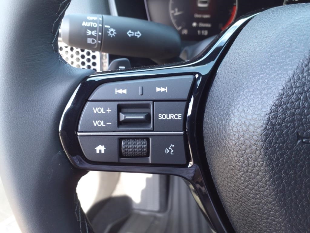 2025 Honda Civic Sport photo 9
