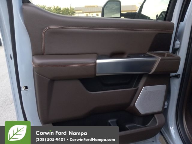 2025 Ford F-350 King Ranch photo 25