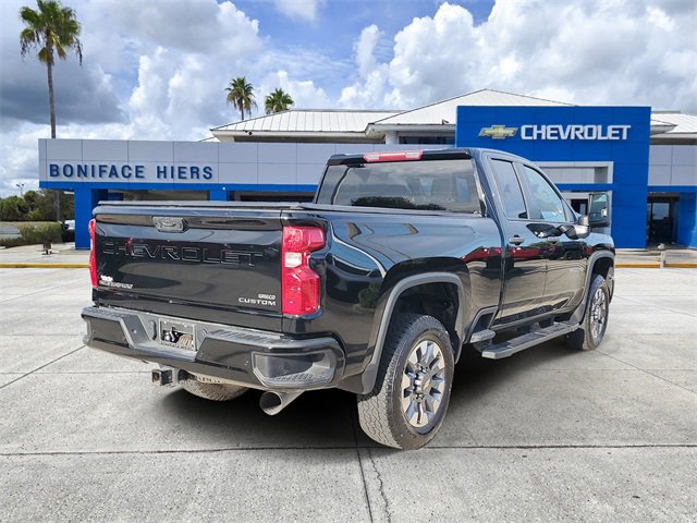 2024 Chevrolet Silverado 2500HD Custom photo 4