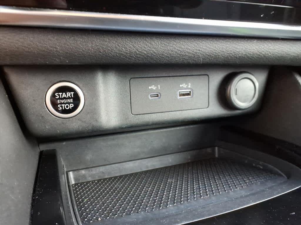 2021 Nissan Rogue S photo 23