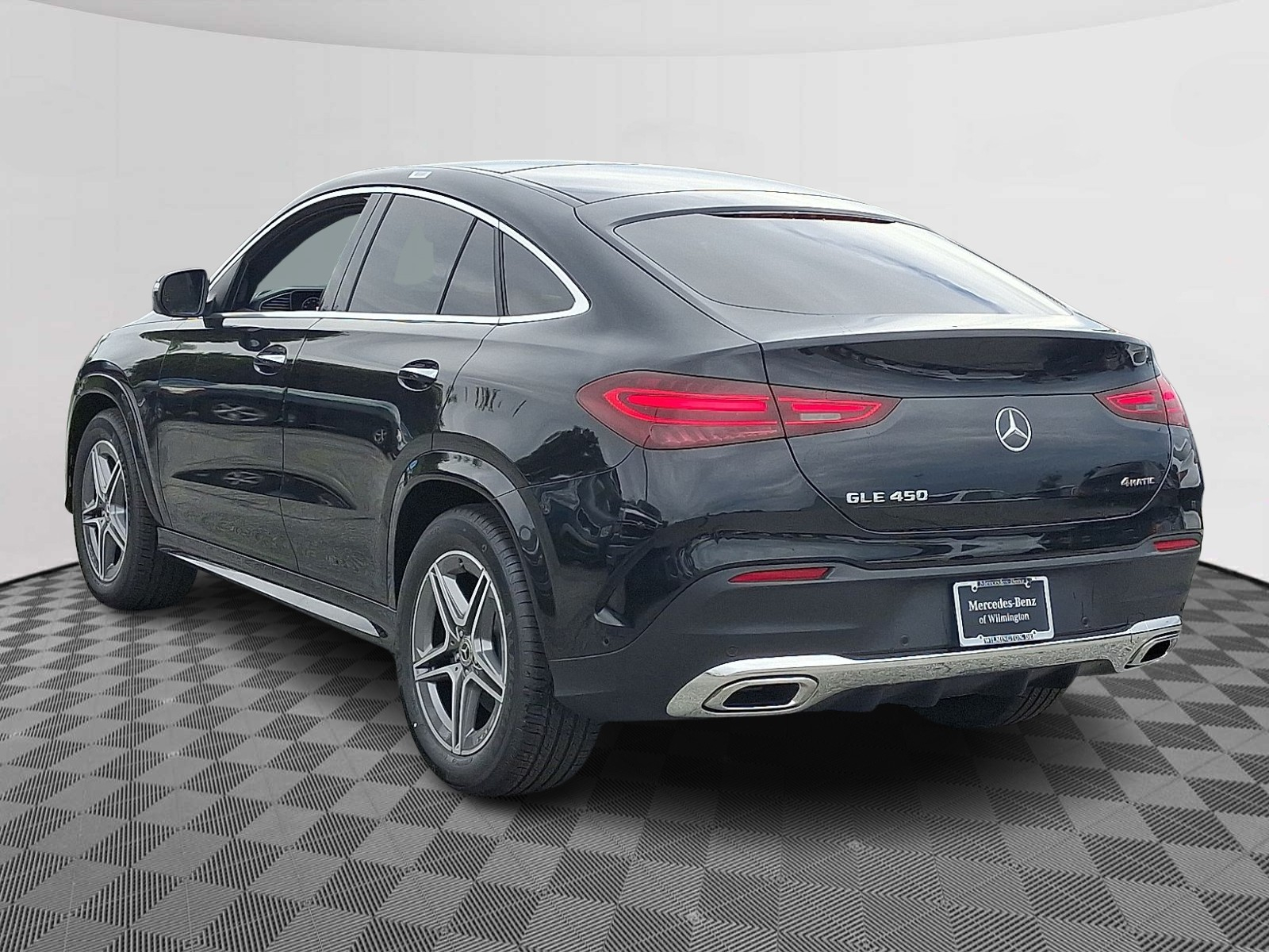 2026 Mercedes Benz GLE 450 4MATIC Coupe photo 2