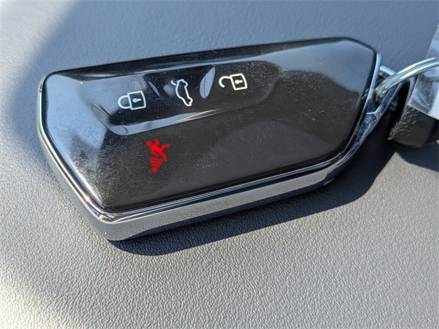 2025 Volkswagen ID.4 Pro S photo 30