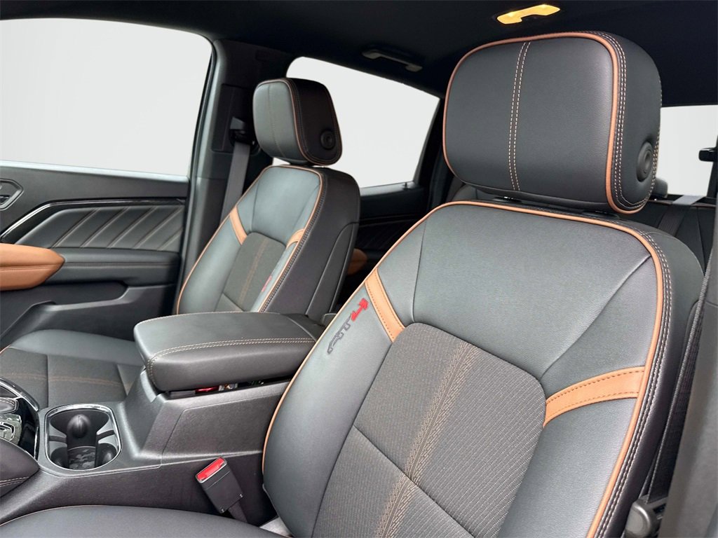 2025 Gmc Canyon AT4 photo 11