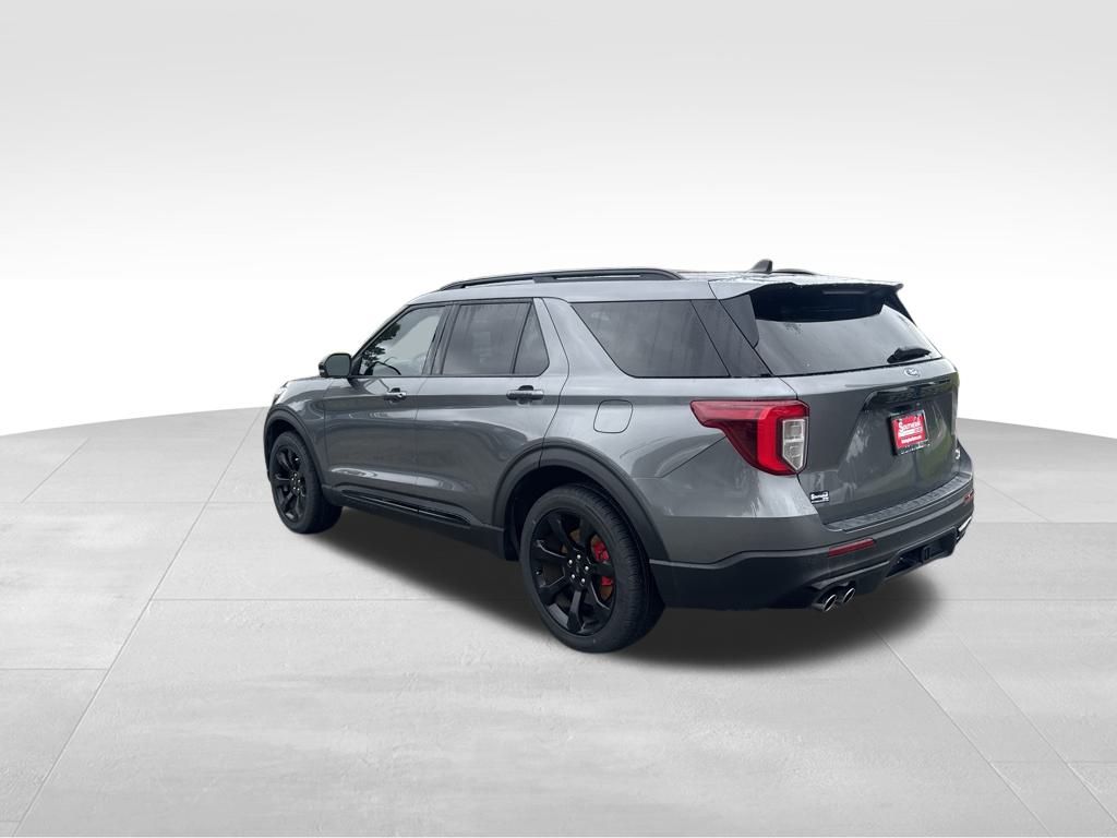 2023 Ford Explorer ST photo 22