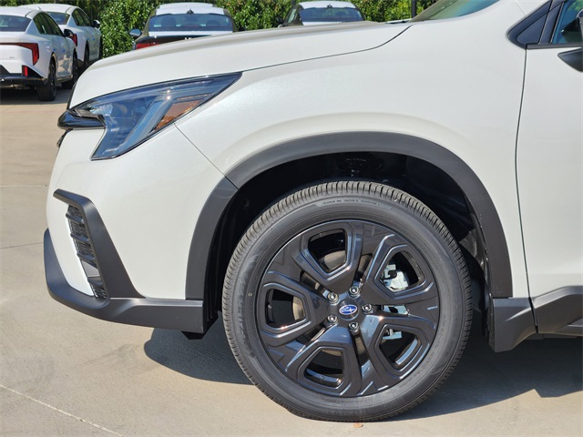 2025 Subaru Ascent Onyx Edition Touring photo 3