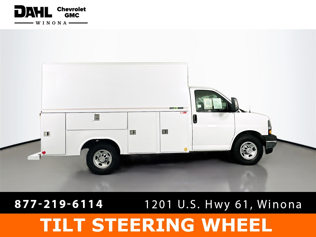 2019 Chevrolet Express Cutaway Work Van photo 9