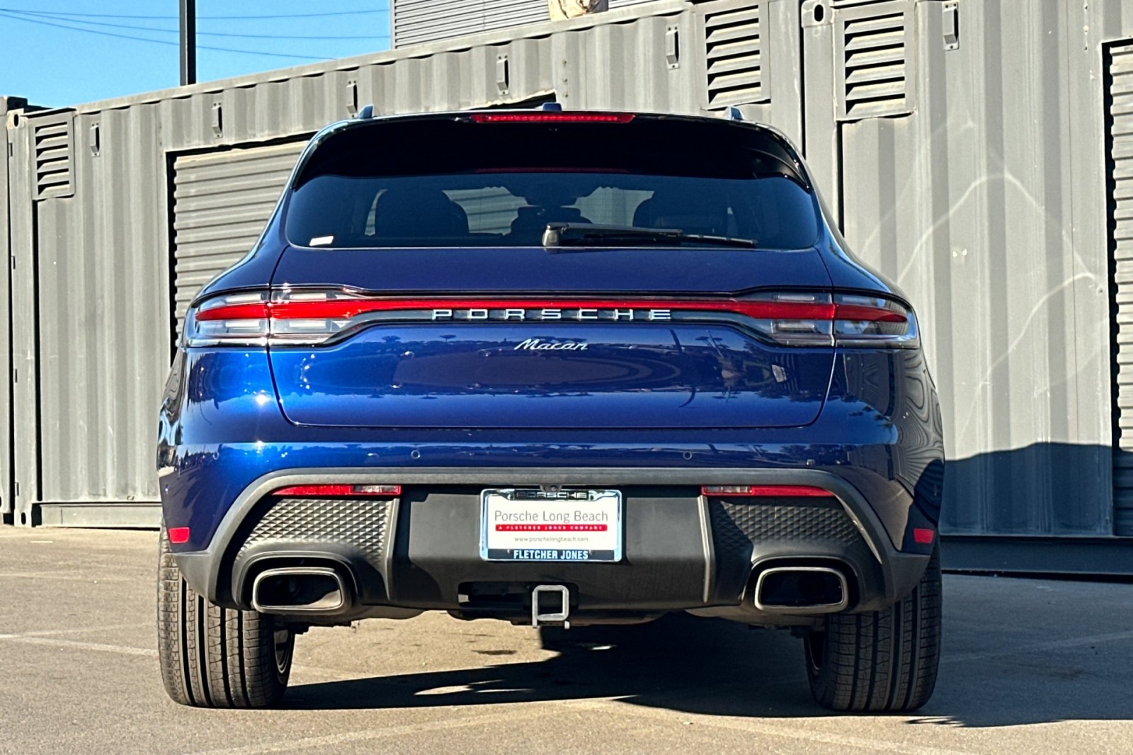 2023 Porsche Macan T photo 4
