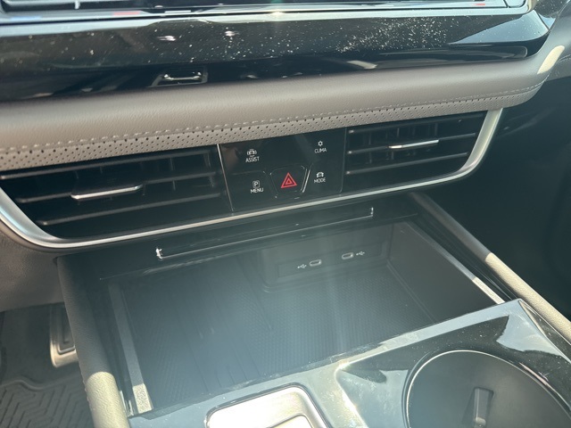 2025 Volkswagen Atlas Peak Edition SE photo 19