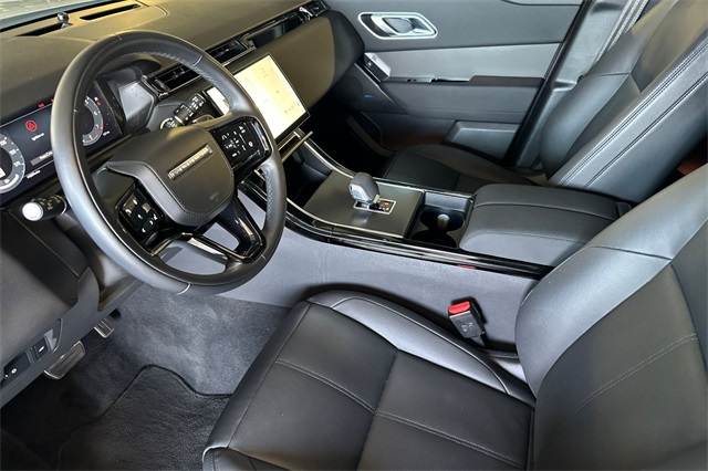 2024 Land Rover Range Rover Velar SE photo 9