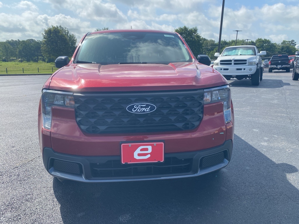 2025 Ford Maverick XLT photo 2