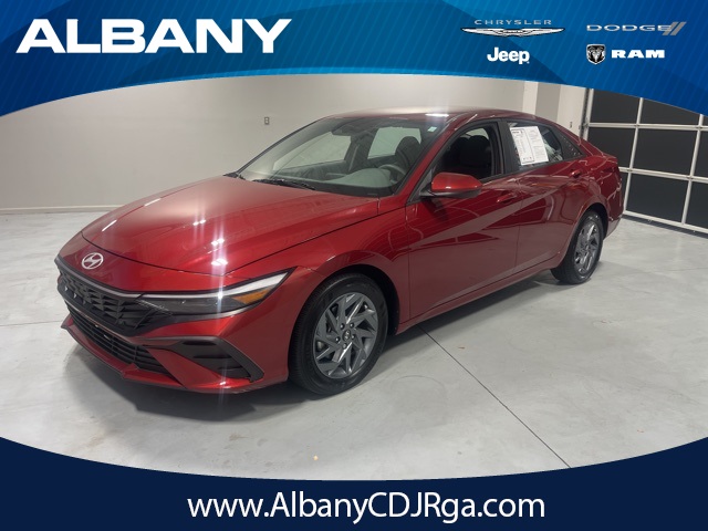 2024 Hyundai Elantra SEL's photo