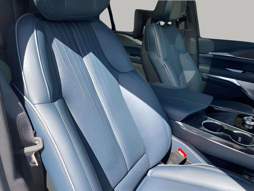 2025 Cadillac Escalade IQ Sport photo 11