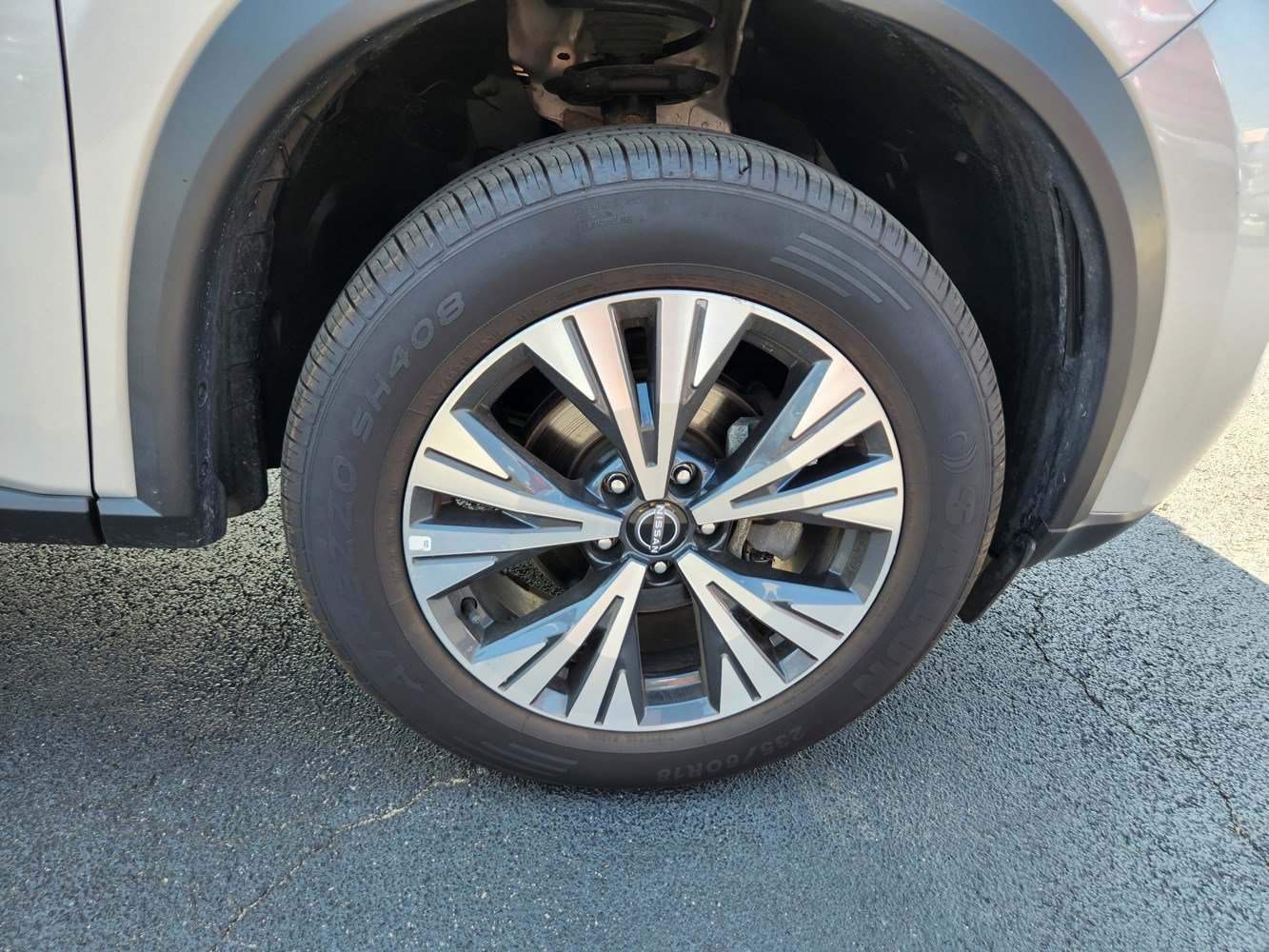 2023 Nissan Rogue SV photo 38