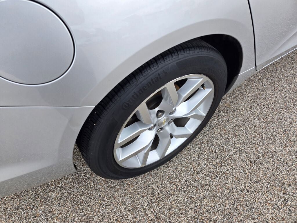 2019 Chevrolet Impala Premier photo 9