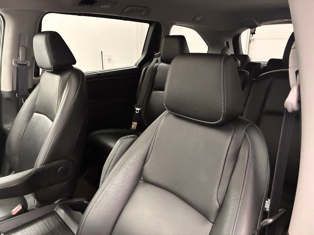 2023 Honda Odyssey EX-L photo 23