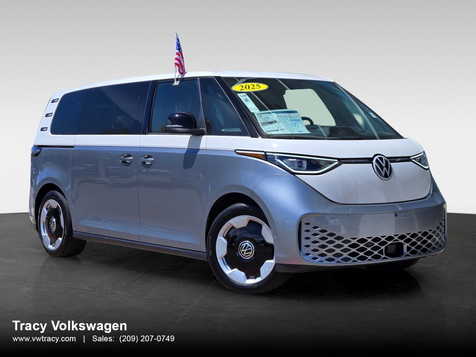 2025 Volkswagen ID. Buzz PRO S PLus's photo