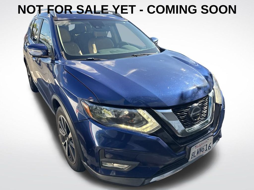 2019 Nissan Rogue SL's photo