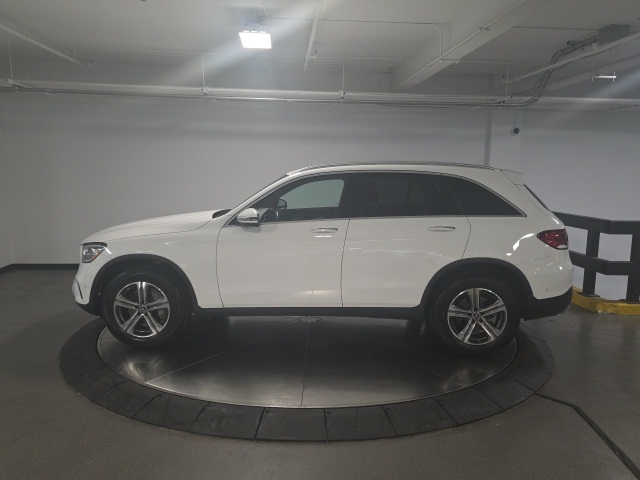 2022 Mercedes Benz GLC 300 4MATIC photo 4