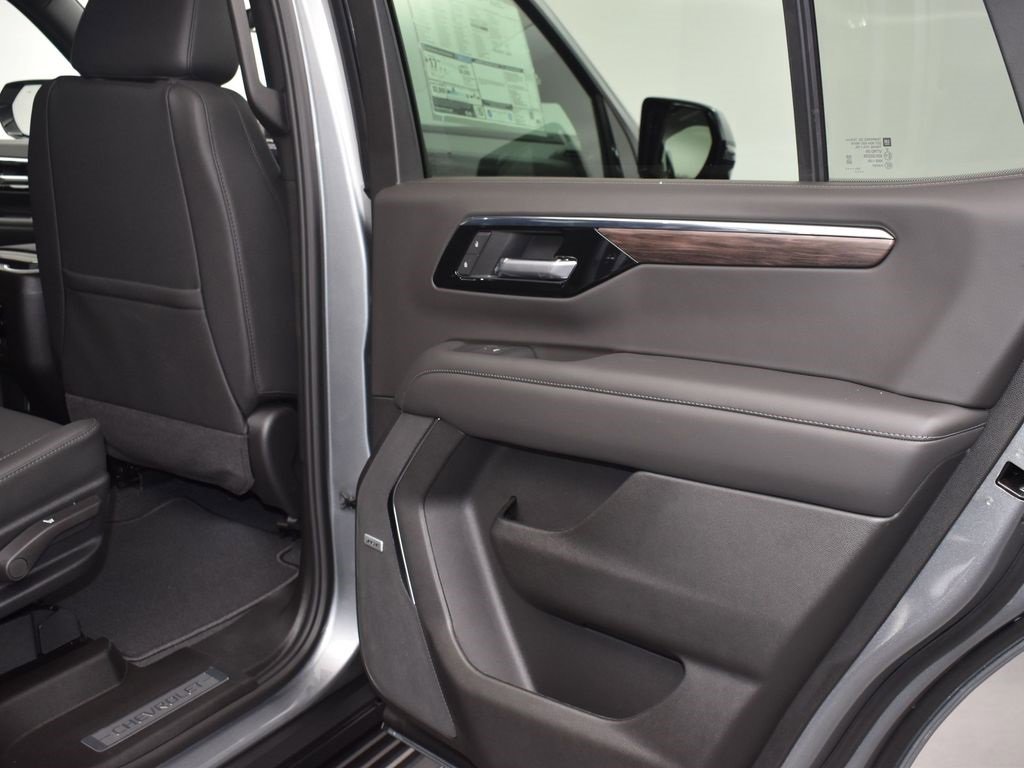 2026 Chevrolet Tahoe LT photo 16
