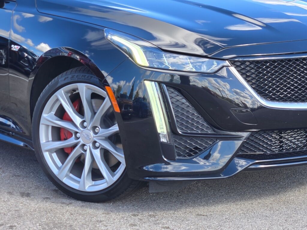 2020 Cadillac CT5 Sport photo 3