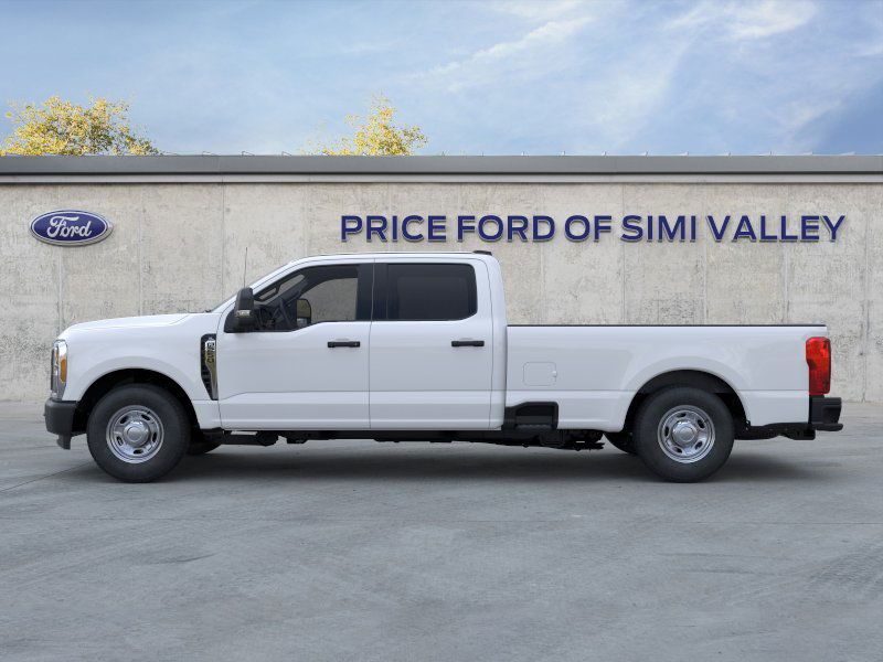 2025 Ford F-250 XL photo 2