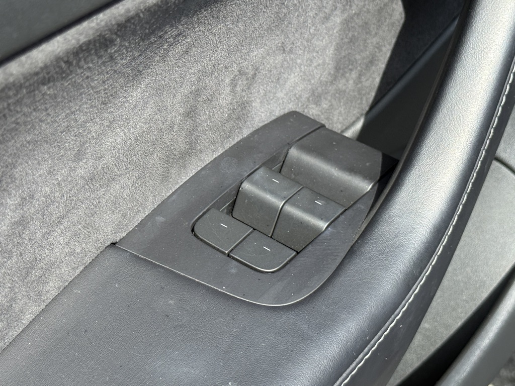 2022 Tesla Model 3 Long Range photo 17