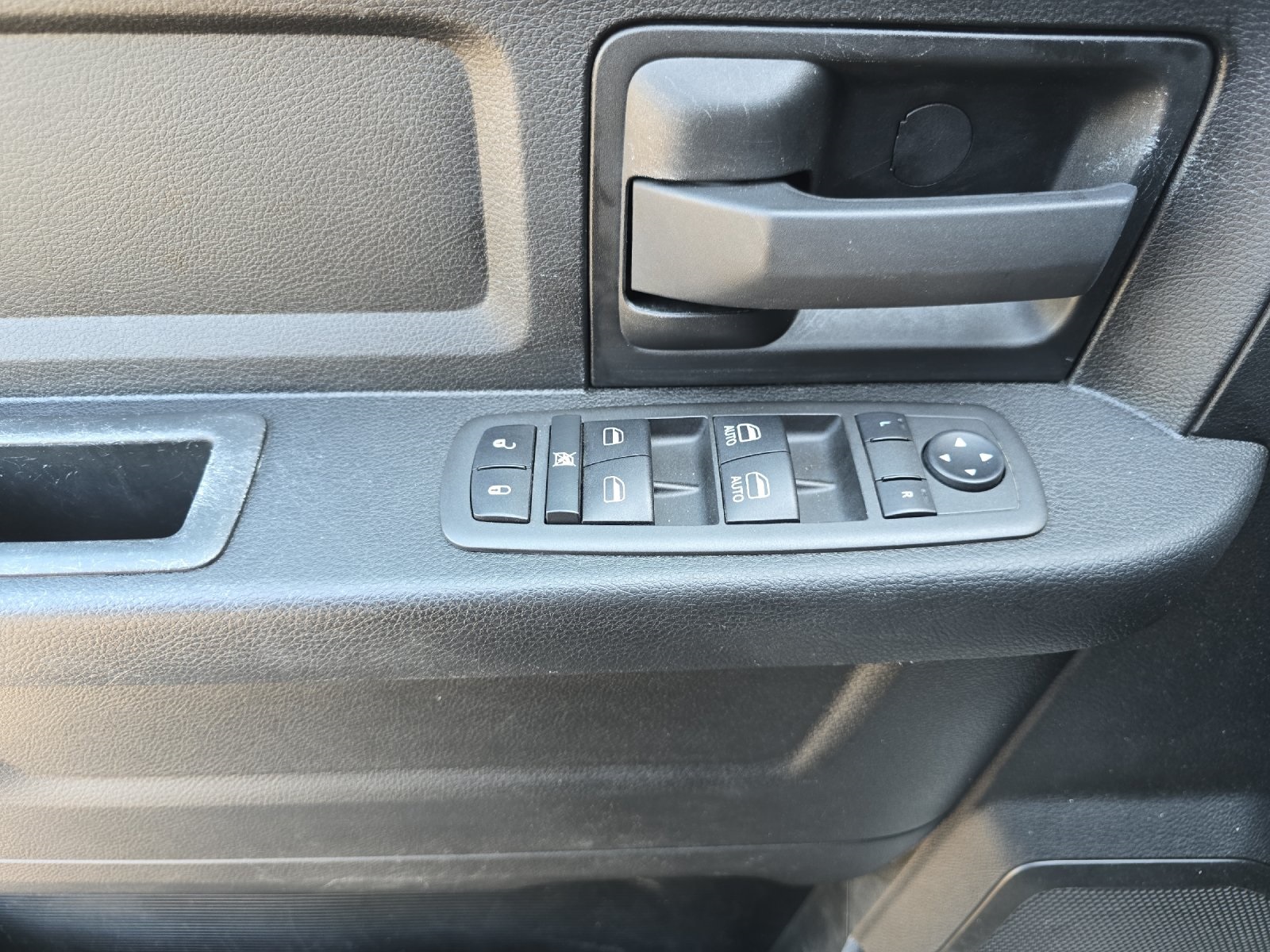 2022 Ram 2500 Tradesman photo 10